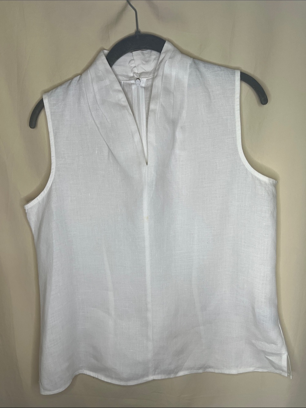 Talbots White Sleeveless Mandarin Collar Camisole